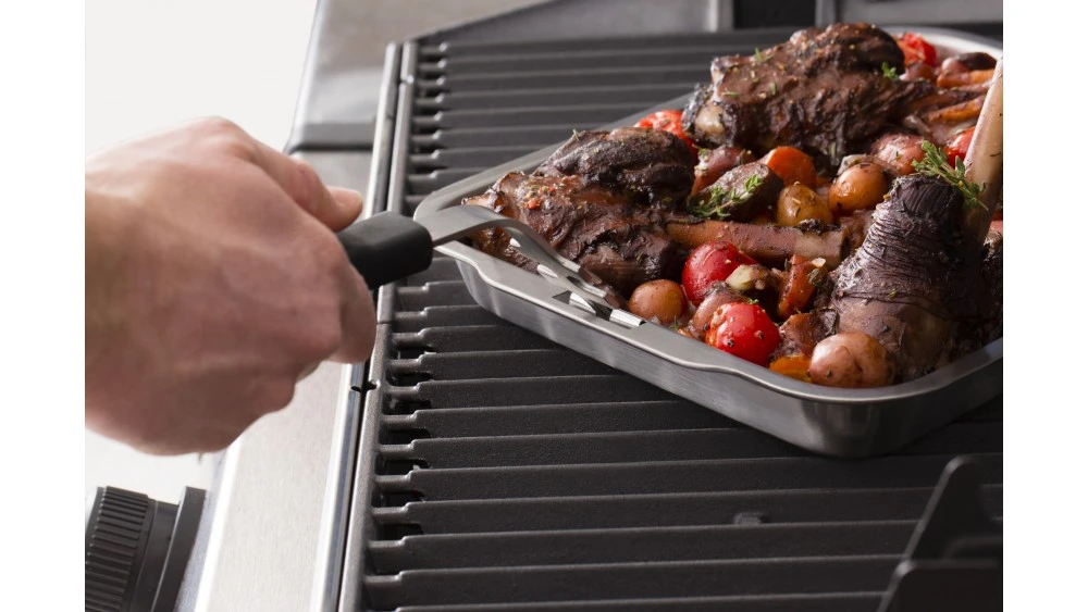 Broil King Stainless Steel Roasting/Drip Tray - 63106 2 Broil King Stainless Steel Roasting/Drip Tray - 63106 - Image 2