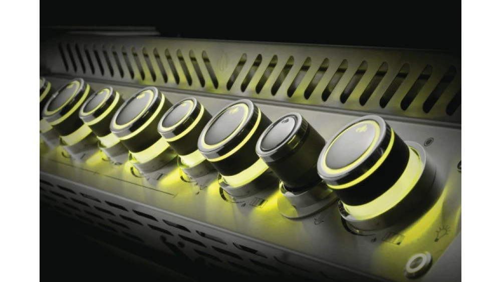 Napoleon Prestige PRO665RSIBPSS-3-GB Gas BBQ - Free Rotisserie And Cover 9 Napoleon Prestige PRO665RSIBPSS-3-GB Gas BBQ - Free Rotisserie And Cover - Image 9