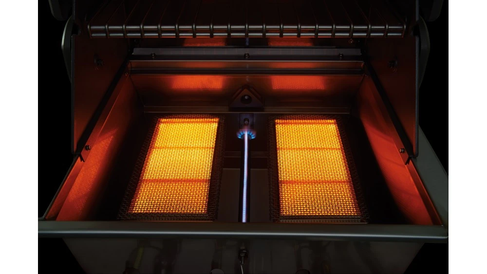 Napoleon Prestige PRO825RSBIPSS-3-GB Gas BBQ - Free Rotisserie And Cover 6 Napoleon Prestige PRO825RSBIPSS-3-GB Gas BBQ - Free Rotisserie And Cover - Image 6