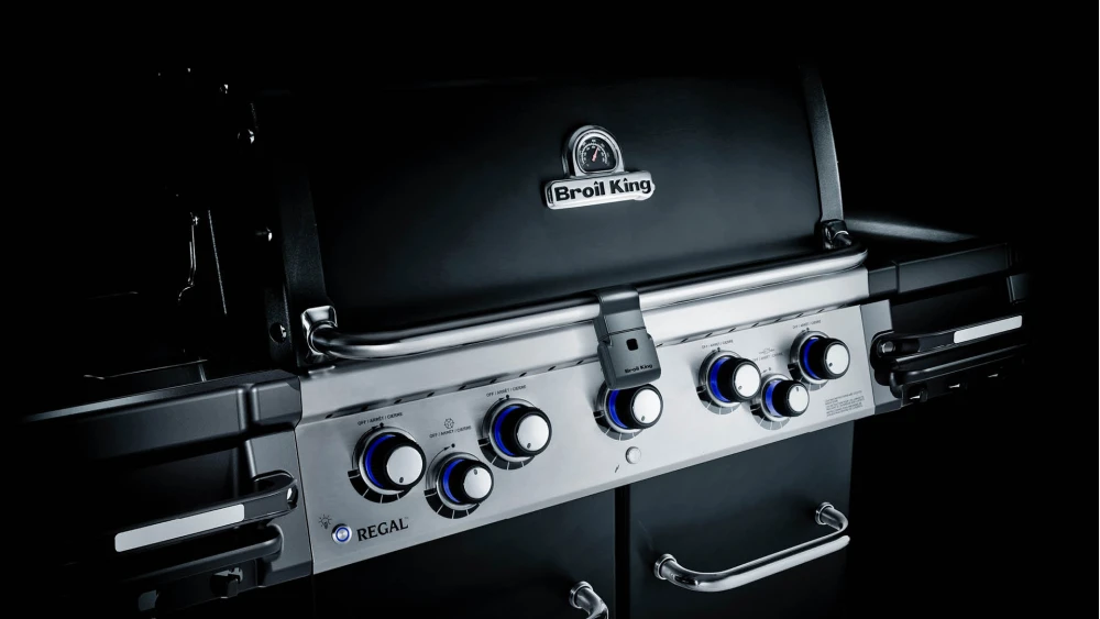 Broil King Regal 590 Gas BBQ - Free Cover 4 Broil King Regal 590 Gas BBQ - Free Cover - Image 4
